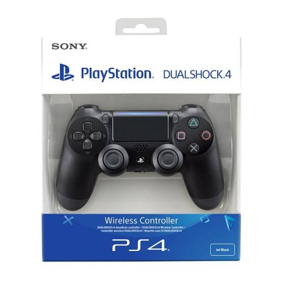 PS4 DualShock 4 Wireless Controller - Jet Black Edition